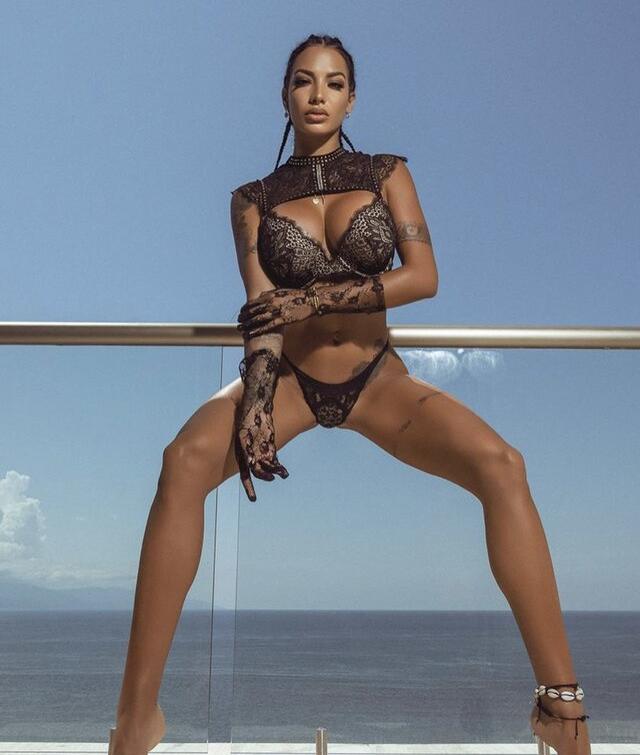 Yeinly Castro-photo