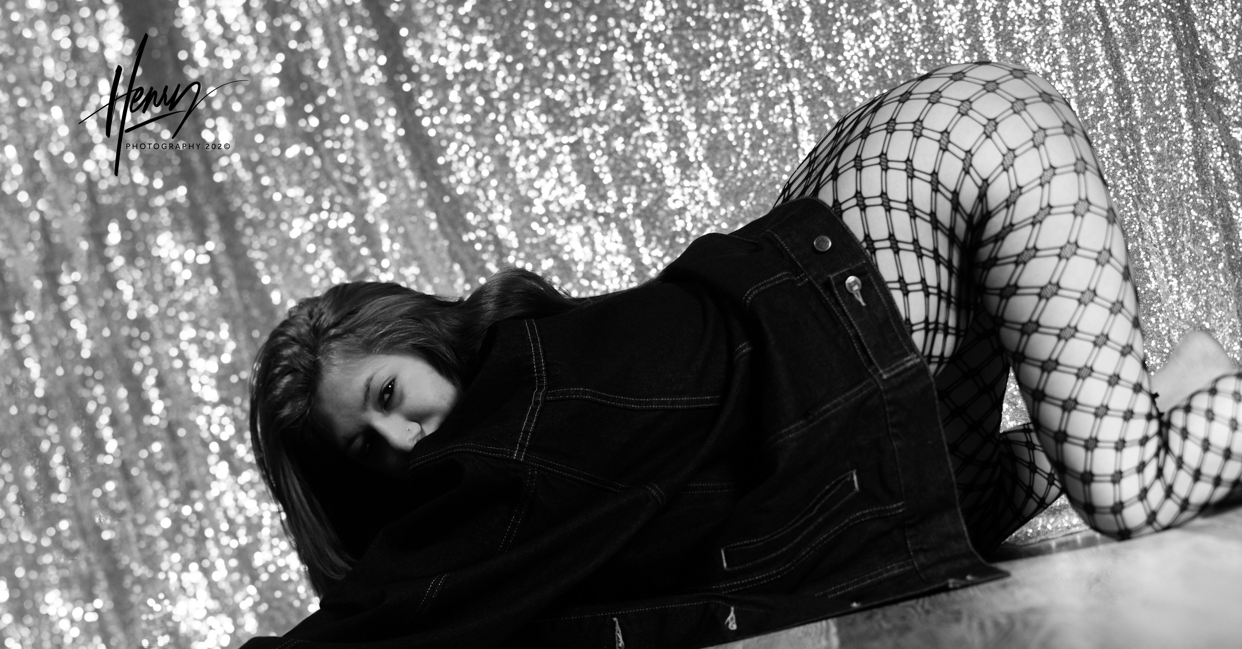 about model image about model image