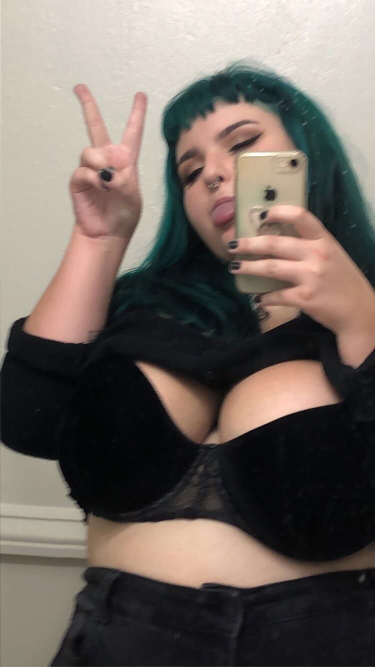 sadfetish-photo