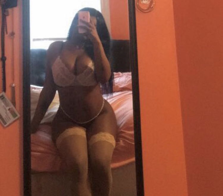 Angel 🍒 profile avatar