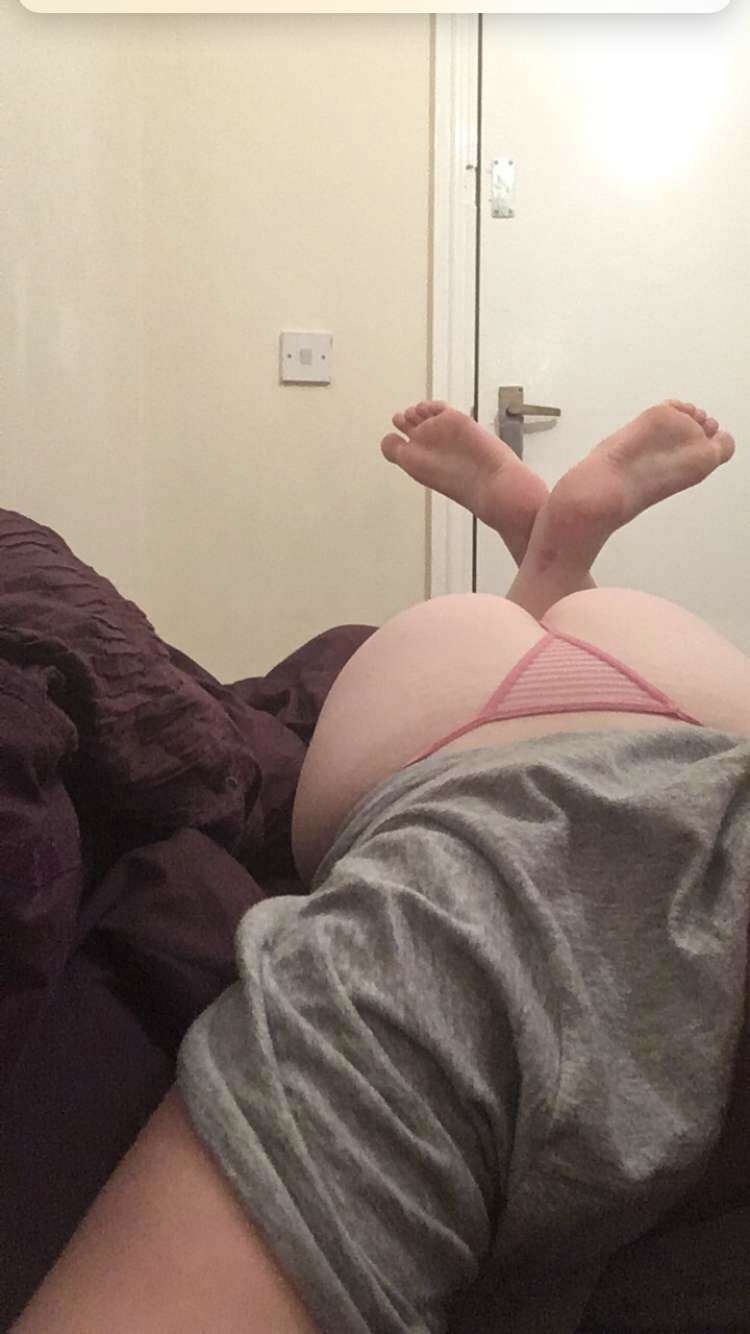 Daddy’s whore-photo