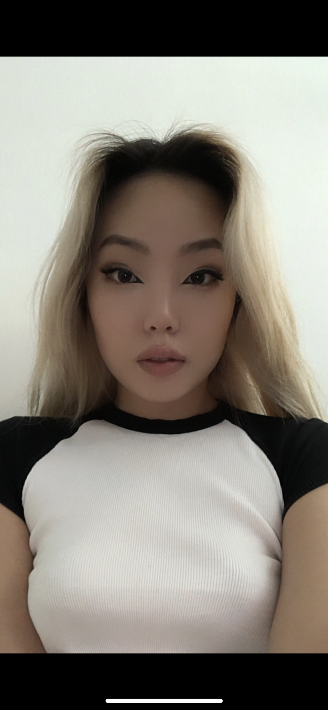 about model image about model image