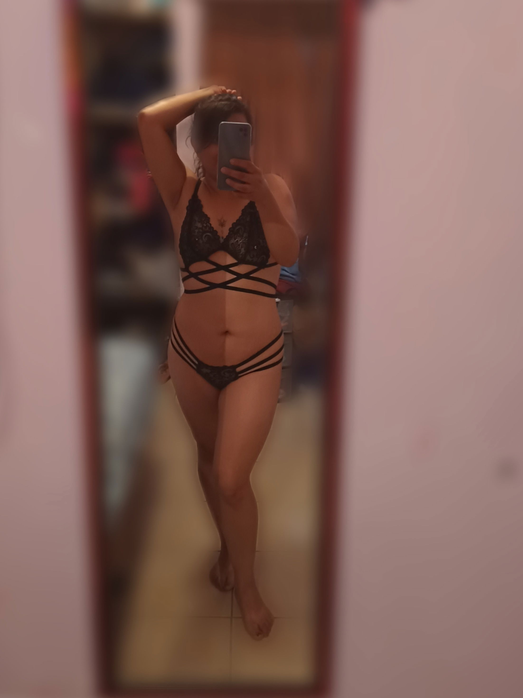 about model image about model image