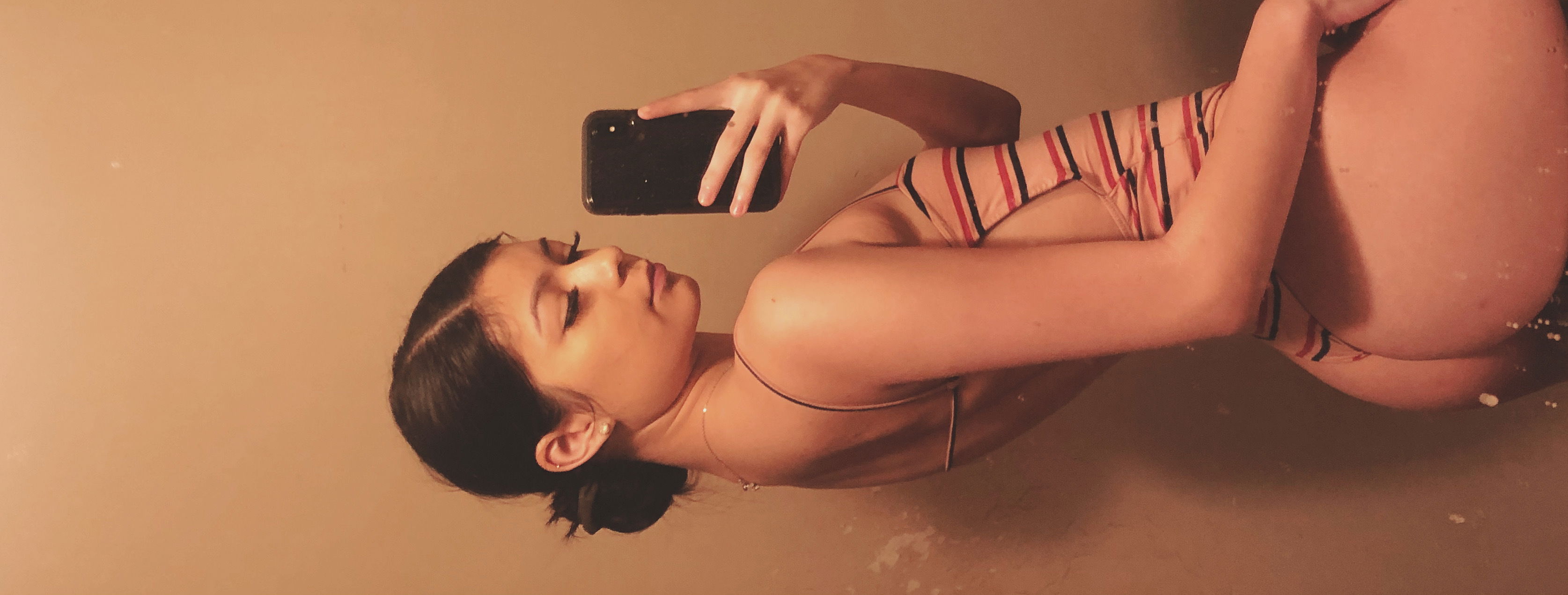 about model image about model image