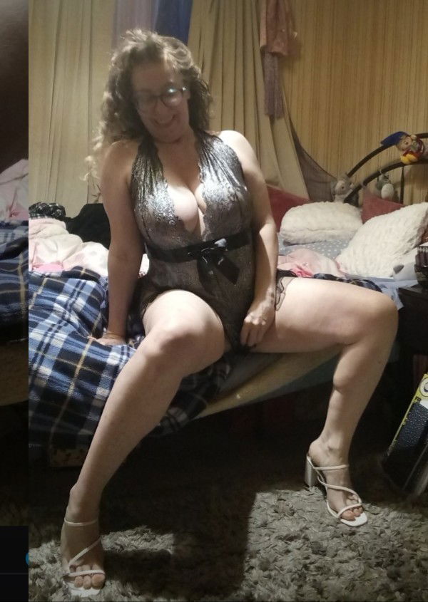 about model image about model image