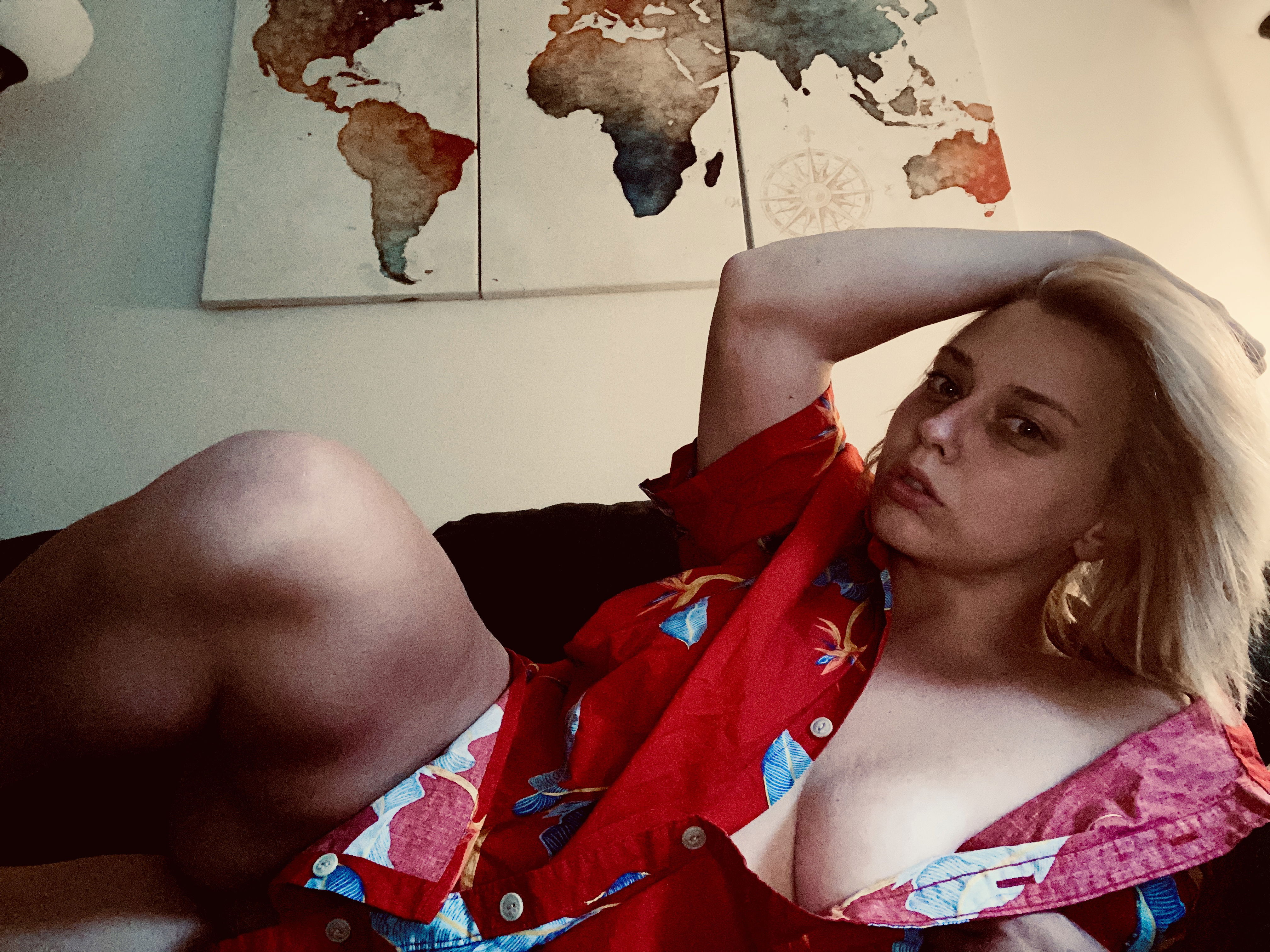 about model image about model image
